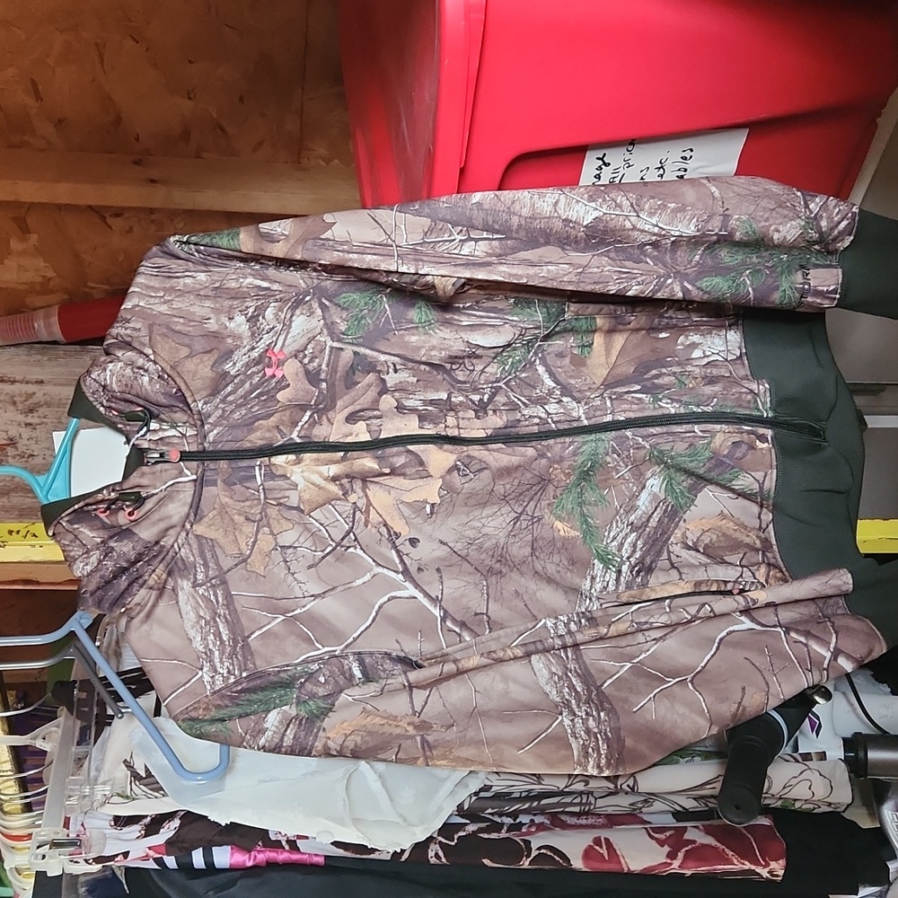 Under Armor Zip Up
